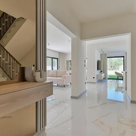 Ocean Front In Vikendica *