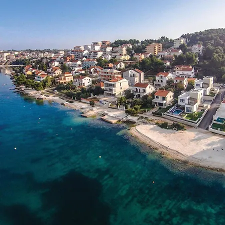 Stunning In Σπίτι διακοπών Slatine